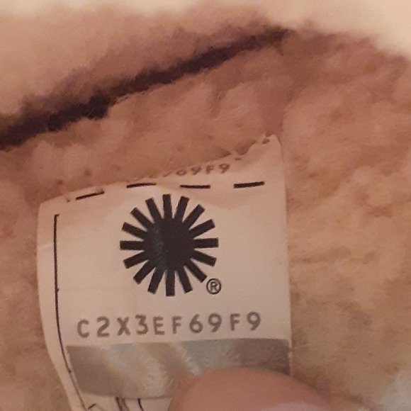 UGG women's 'Aldon' black leather & sheep wool lined moto motorcycle boots sz 10 - Picture 13 of 13